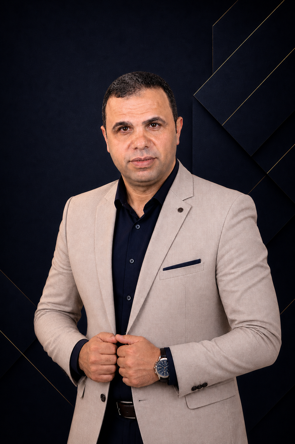 الأستاذ طلعت الشناوي - منصة الصقر الجريء